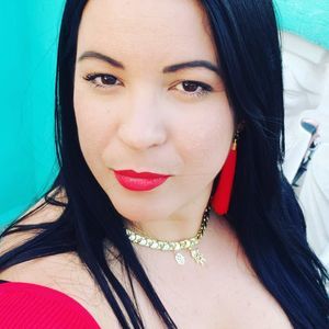 Meet your Posher, Nurys